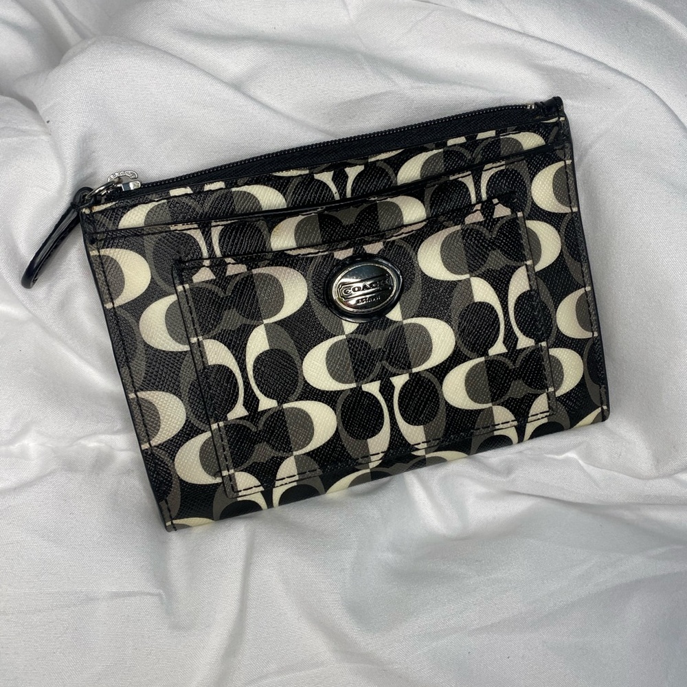 Coach Monogram Black and Cream Wristlet